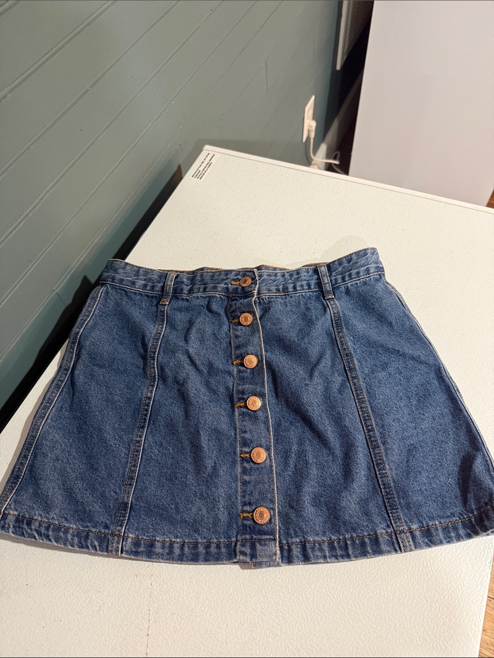 Button-Front Denim A-Line Skirt in Dark Blue